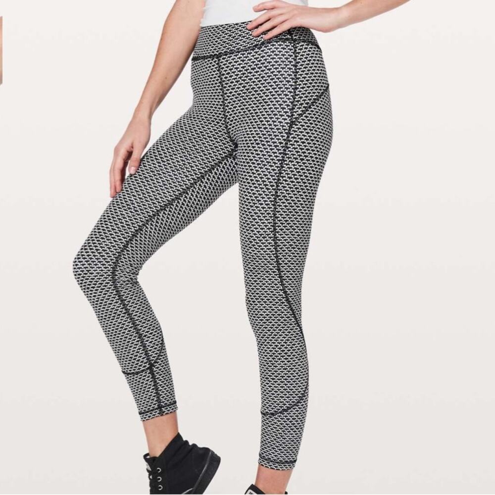 Lululemon In Movement 7/8 Tight Leggings Everlux 25" in Monochromic Black